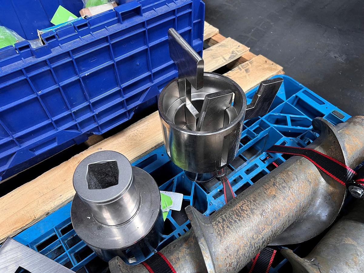 Used Grinder, Autio 1101 GH, 50 HP, Vane Pump, Mild Steel, 11” Head, 25,000 lb/hr, #5991529