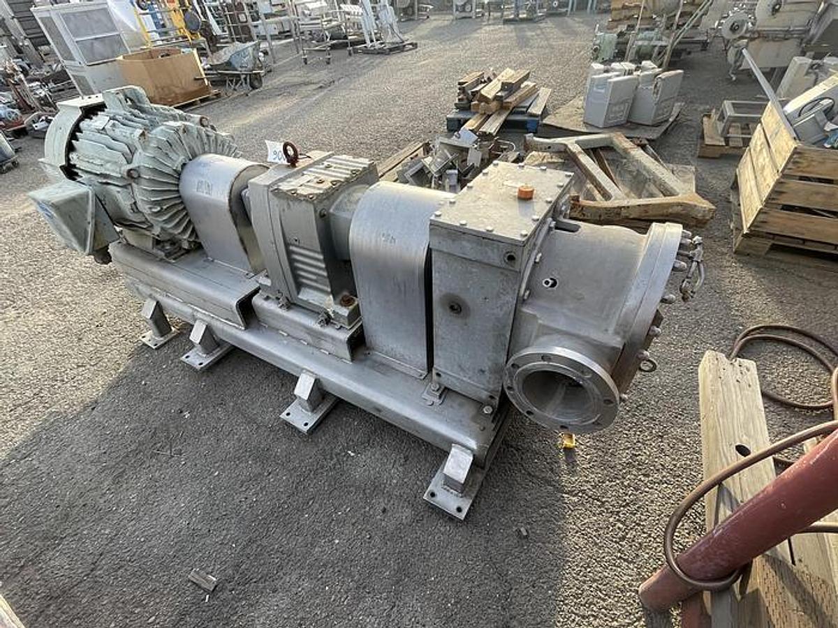 Used Pump, Positive, Rotary Lobe, Fristam FDS1-4, 10 HP, 2" In/Out, VFD Drive