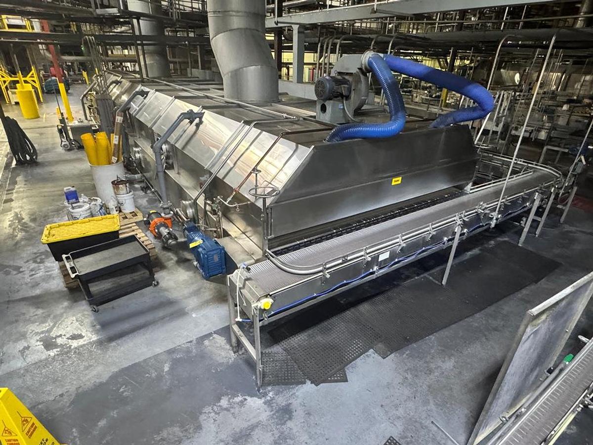 Used Bottling Line, 400 BPM, US Bottlers Filler, Krones Labelers, Fuji Intersleeve, Kisters Packer, #5991610