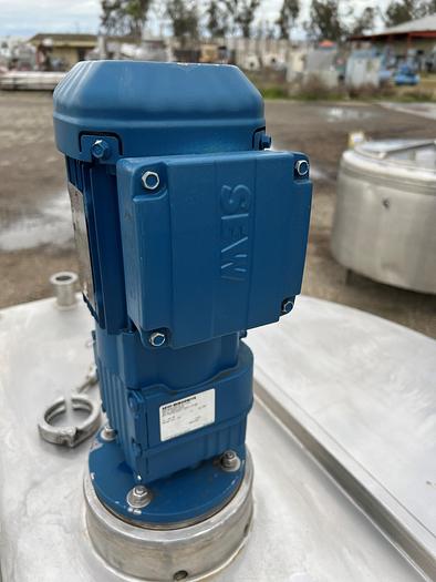 Used Tank, 175 Gallon, Stainless Steel, Jacketed, Agitated, Processor Tank #S744970