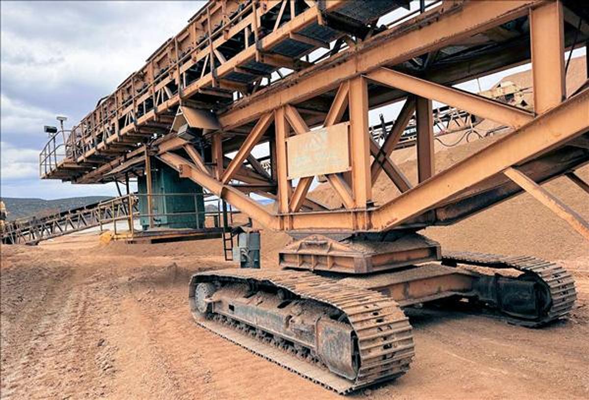 Used Conveyor, Belt, 115' L Grasshopper Conveyors in 36" and 42" Width, Offered in Multiples of 6 Conveyors, NOT Individually #5991382