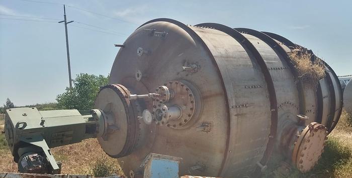 Used Tank, 8,000 Gallon, 316 ELC Stainless Steel, Agitated, Cone Bottom, 15 PSI/FV
