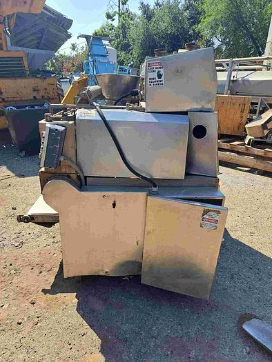 Used Former, Toresani Pavan, Model MT600 Tortellini Pasta Machine, Nine Punch #S745196