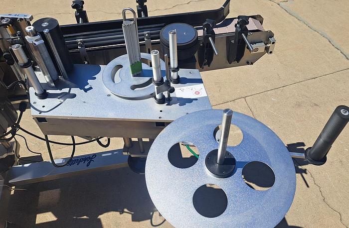 Used Labeler, Pressure Sensitive, Accutek 24 APS 106,  Includes Turntables #S745248