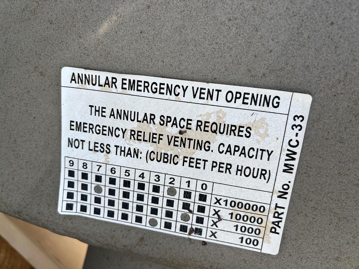 Used Tank, 4,000 Gallon, Stainless Steel, UL-142, Double Wall Containment #S745126