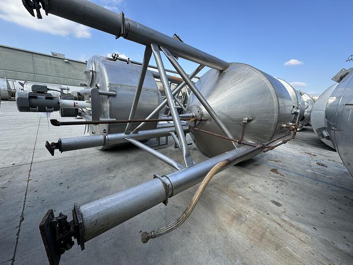 Used Tank, 1,700 Gallon, Stainless Steel, Double Agitation, Feldmeier, #5990996