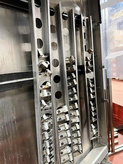 Used AMF Robot Versapack Case and Basket Loader