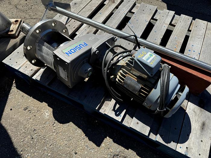 Used Mixer, Agitator, 1.5 HP, Fusion Fluid, Stainless Steel, #5880219