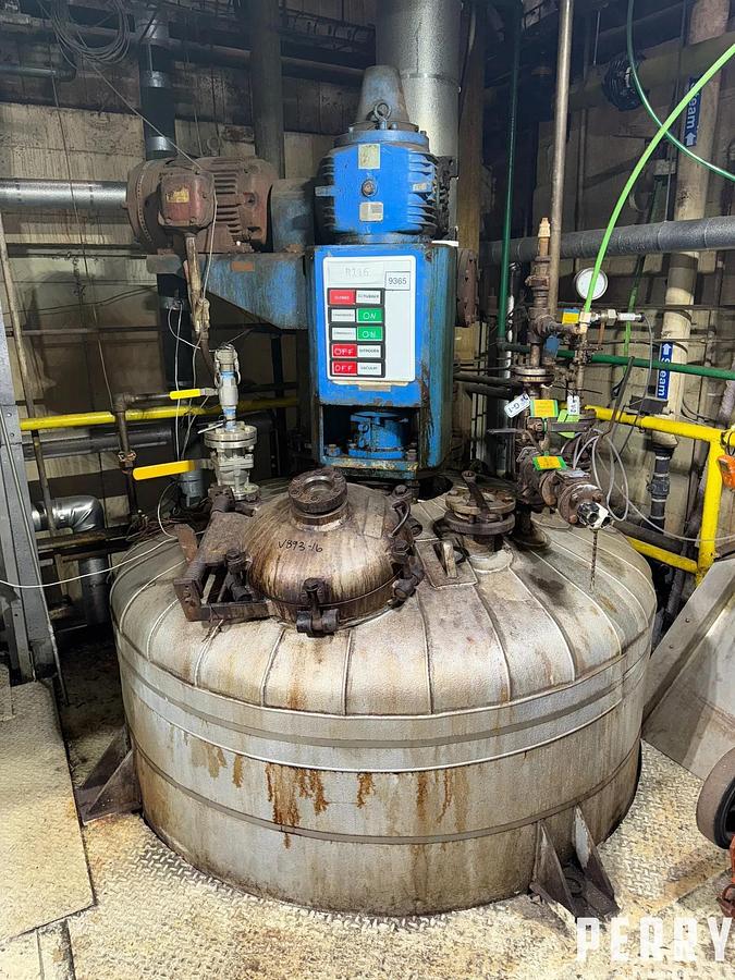 Used Reactor, 1,500 Gallon, 316L Stainless Steel, Pfaudler, #5991817