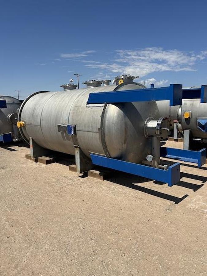 Used Tank, 2,775 Gallon, 304 Stainless Steel, Vertical, Equipromex, Waste Water Reactor, Agitated, 145 PSI, 2022, Unused, #5991579