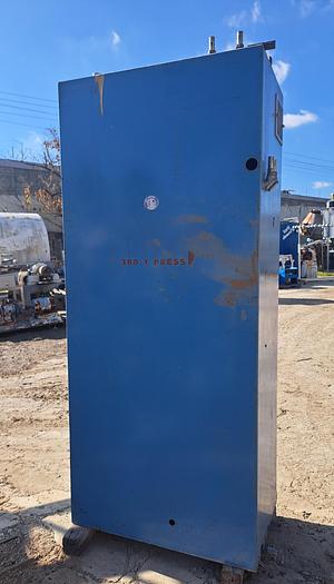 Used Press, Platen, Hydraulic, 300-Ton, 36” x 26” surface, 3000 PSI #S745387