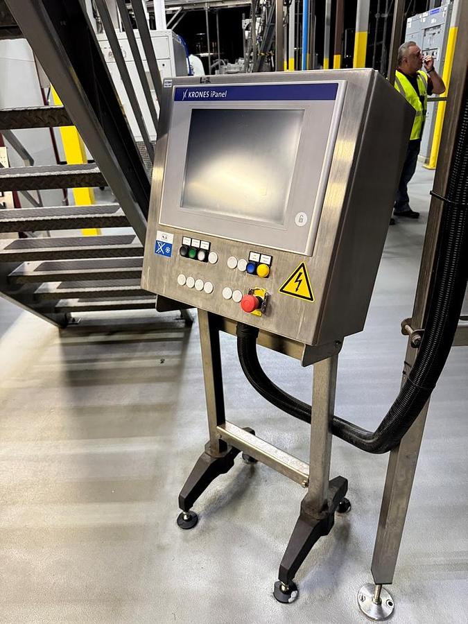 Used Blow Mold System, 26-Cavity, Krones Contiform 326 Pro H, 2017, with Preform Sorter & Vision System, #5991613