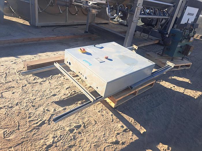 Unused Shredder, 30 HP, 23" x 42" Chamber, 18" Wide Feed Conveyor, #5533735