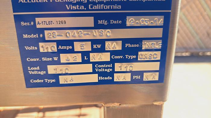 Used Labeler, Pressure Sensitive, Accutek 24 APS 106,  Includes Turntables #S745248