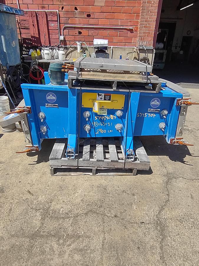 Used Screen, Gyratory, Sweco, 3' Wide X 6' Long, Stainless Steel, Model CLD 3X6L5 #S745404