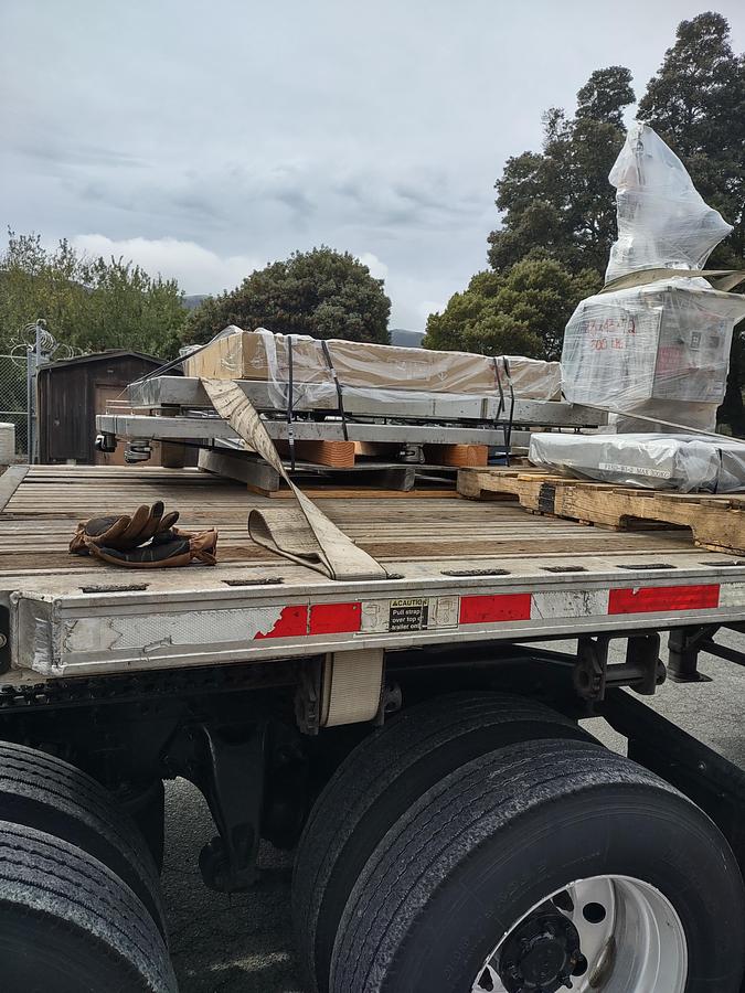 Used Scale, Platform, Minebea Intec, CAIS1-UV1, Stainless Steel, 31-1/2" x 23-1/2", 300 kg (660 lbs) Capacity, #5991280