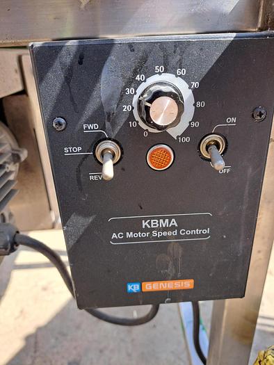 Used Table, Accumulation, 36", Stainless Steel, Vari-Speed, Guide Rails #S745298