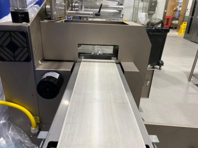 Used Wrapper, Flow Wrapper, Pro Pack, Model Minitronic-400, Horizontal Flow Wrapper, Servo Driven, #5992012