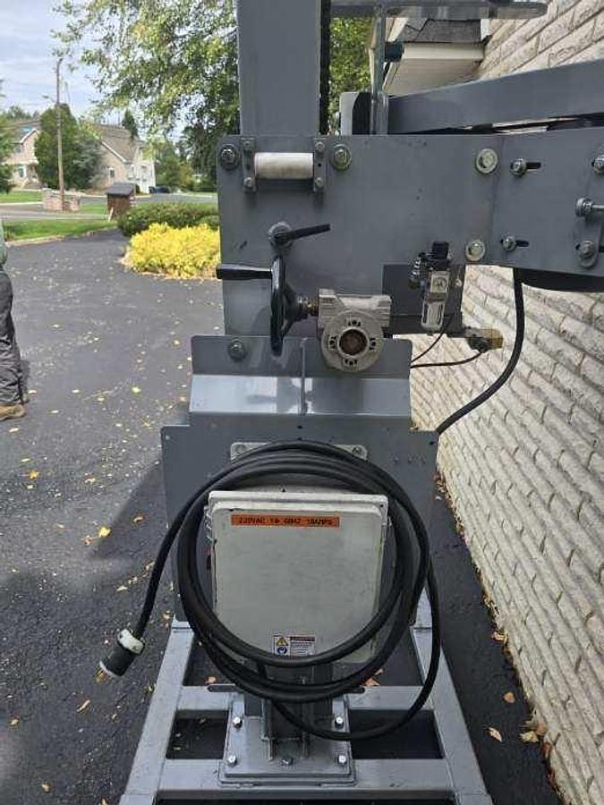 Used Sealer, Stitcher, Sewing Machine, Industrial, Union Special, Express Scale, #5991664