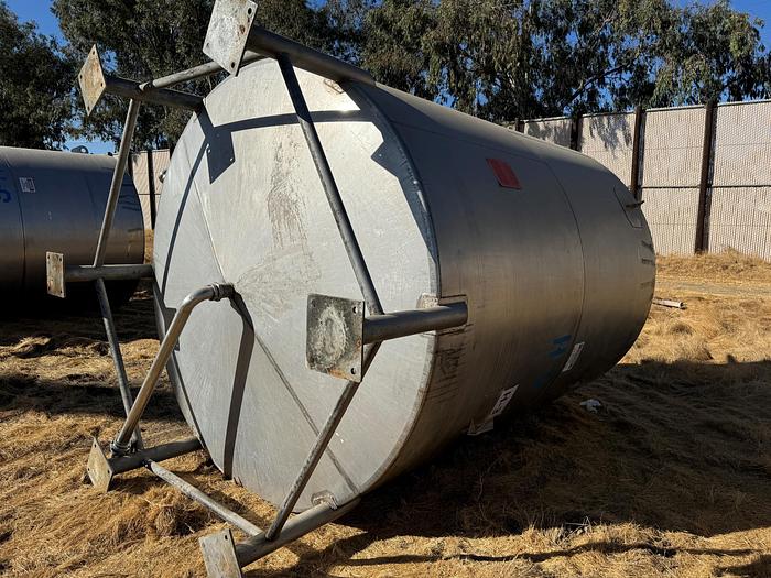 Used Tank, 6,000 Gallon, 316 Stainless Steel, Dish Bottom, Legs, #5991003