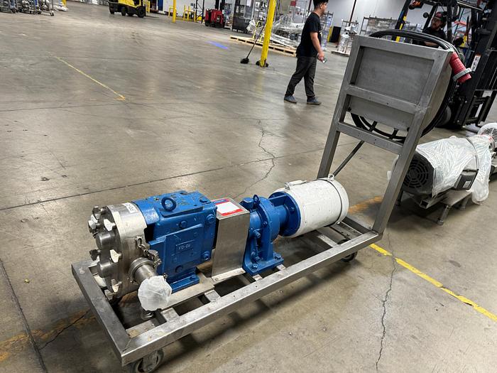 Used Pump, Positive, Waukesha, 60, 10 HP, 2.5" In/Out, #5991043