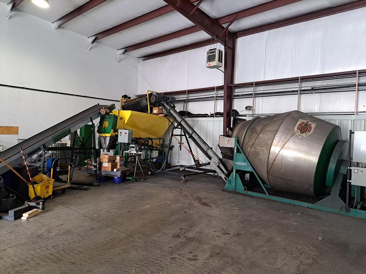 Used Mixer, Rotary, 5-Ton, Stainless Steel, Doyle Mfg. #5991774