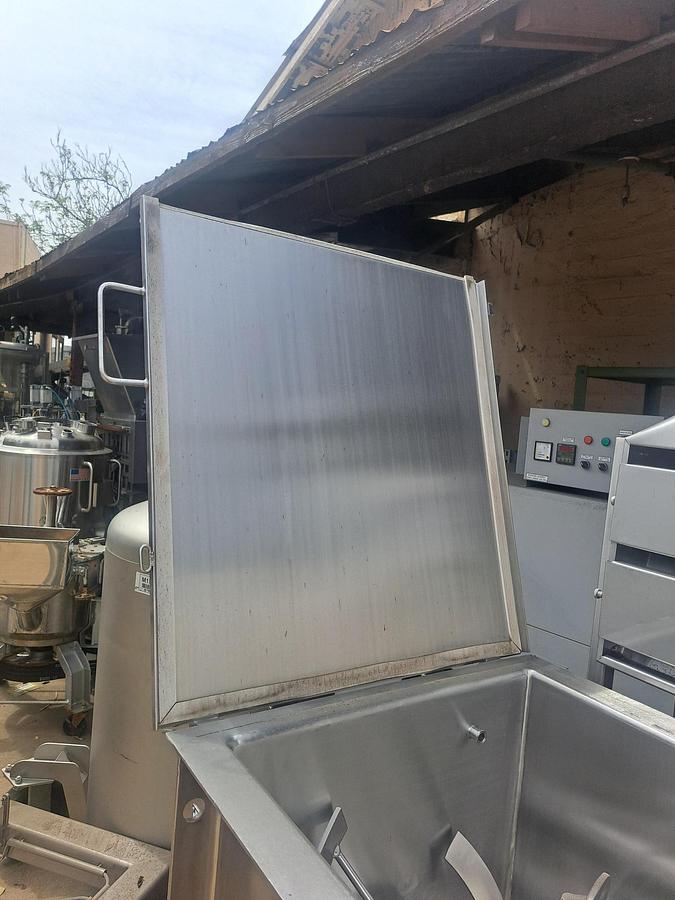 Used Mixer, Ribbon, 18 CF, Stainless Steel, Double Ribbon, 10 HP #S745504