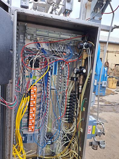 Used CIP, 3-Tank CIP Skid, 370 Gallon, 304 S/st, PIA, Heat Exchanger #S745252