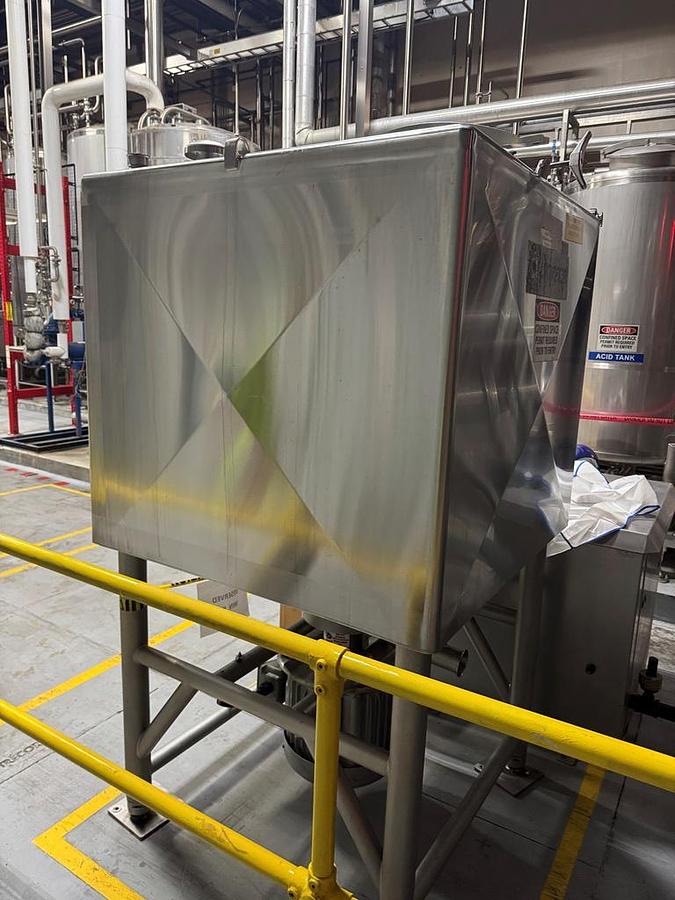 Used Liquifier Tank, 400 Gallon, Breddo, Likwifier, Stainless Steel, 40 HP,  #5991618
