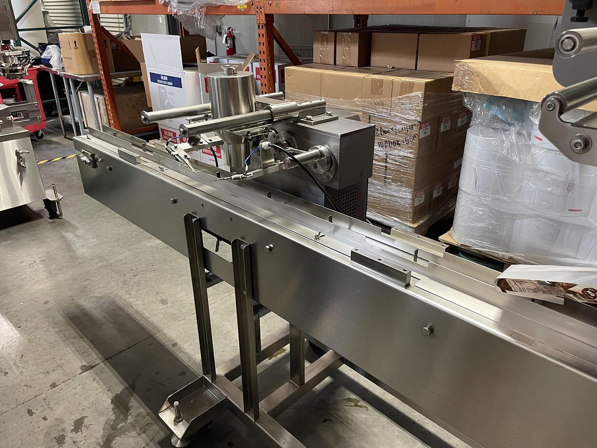 Used Former, Ice Cream Sandwich, 2000–7000 Pcs/Hour, Snowball, #5991721
