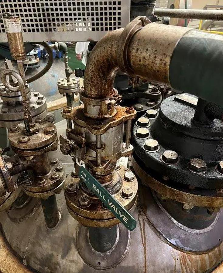 Used Reactor, 1,000 Gallon, 316L Stainless Steel, Brighton, Pfaudler Agitator, #5991814