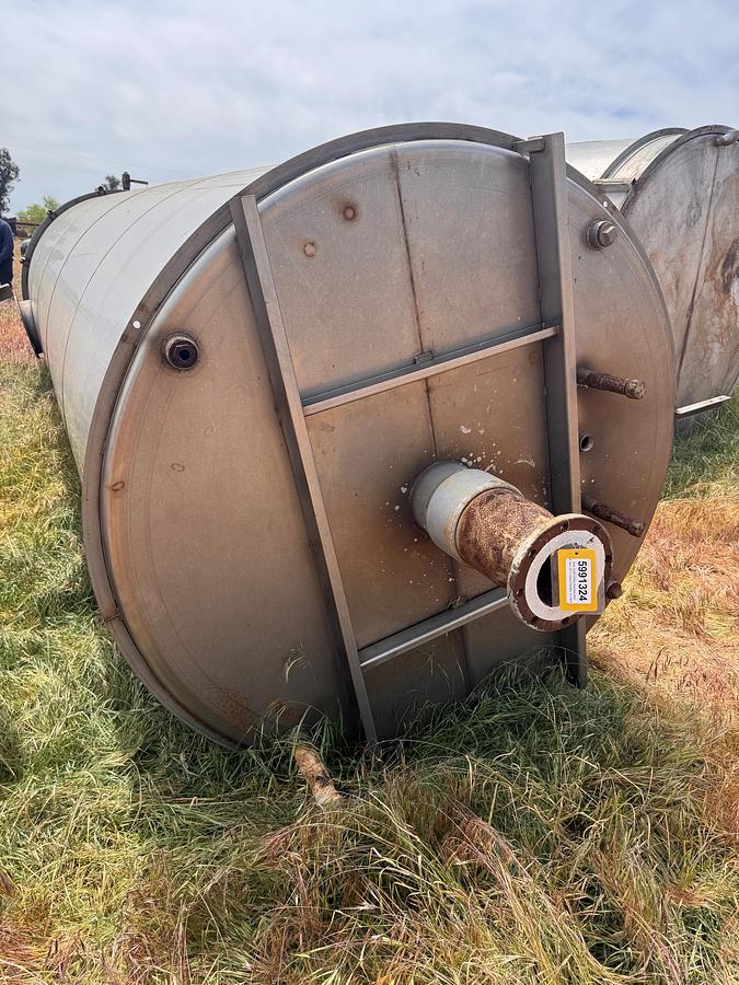 Used Tank, 4,200 Gallon, Stainless Steel, 6' Dia x 20' H, Valley Foundry, UL rated, #5991324