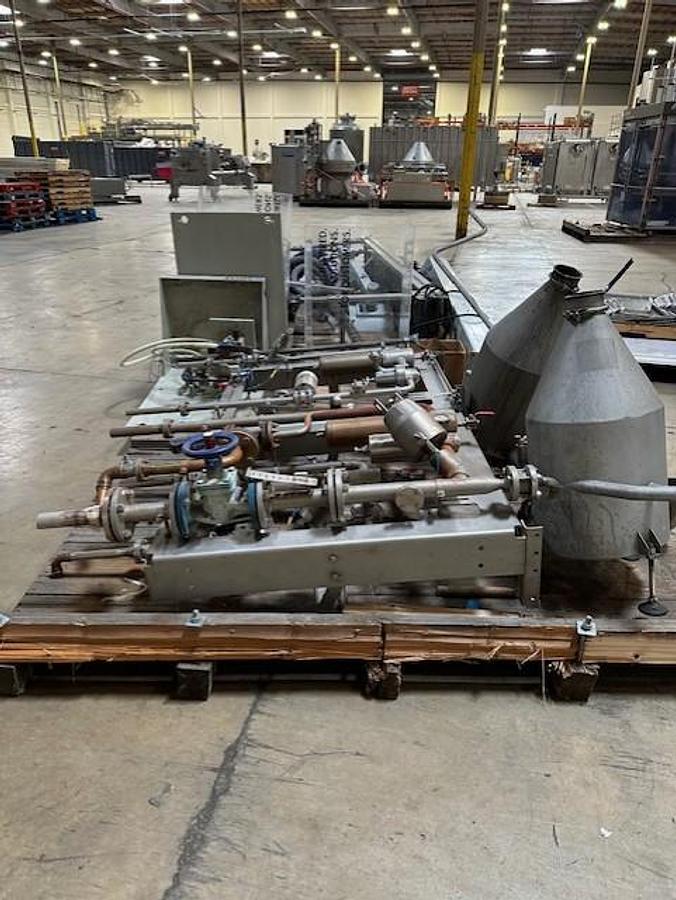 Used Keg Filling Line, Washer, KHS Innokeg CombiKeg R5 DFC, 75–85 Kegs/Hour, #5991599