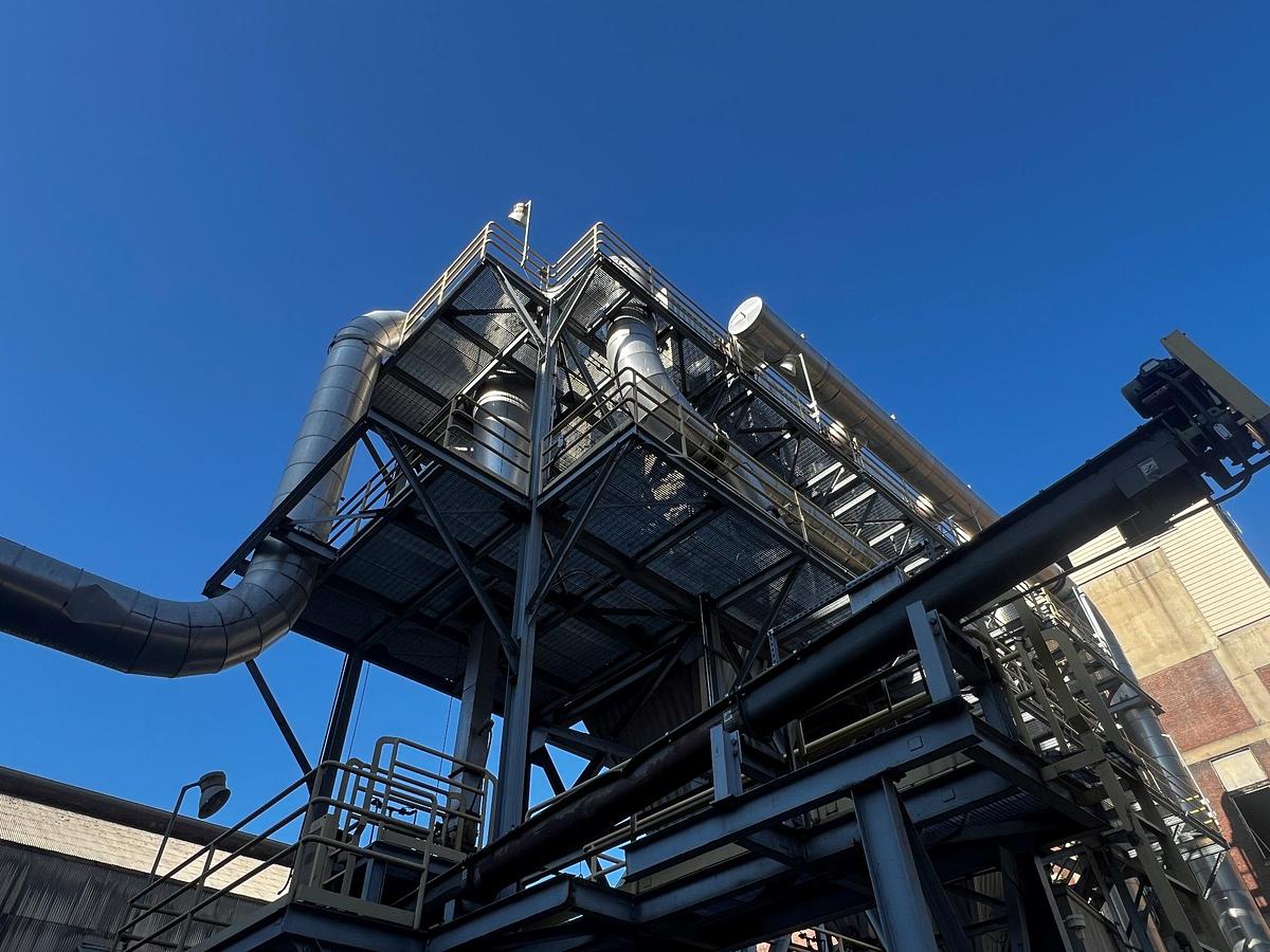 Used Dust Collector, 4,500 SF, 50,000 CFM, High Temp, Insulated, #5991542