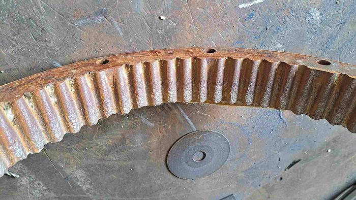 Used Mill, Pin, 16" Dia, C/st, Sturtevant, Mdl 3B, 10 HP, #S744507