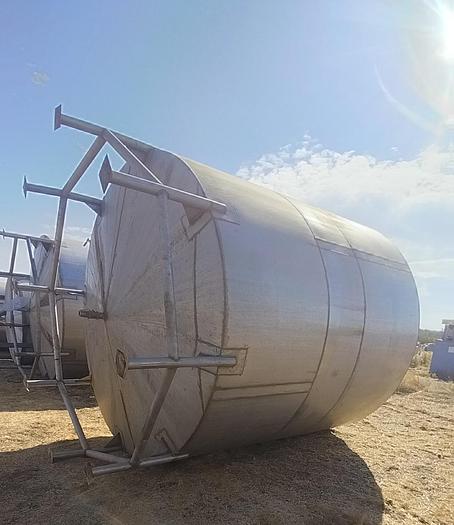 Used Tank, 5,000 Gallon, Stainless Steel, Agitated, 9’8" Diameter #S745310
