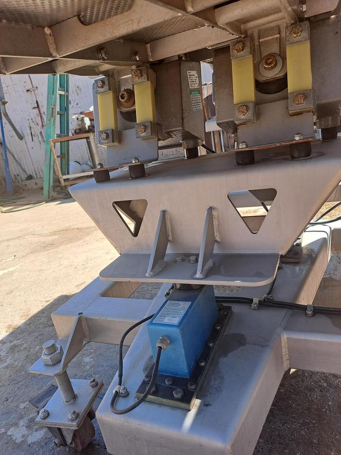 Used Feeder, Vibratory, Weigh, FMC, S/st, Scales, Unused (2) #S738083