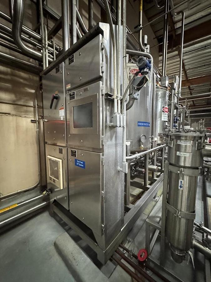 Used CIP, Quantum Solutions, 2-Tank, 250 Gallon Water & Solution Recirc Tanks, HX & Pump, #5991628