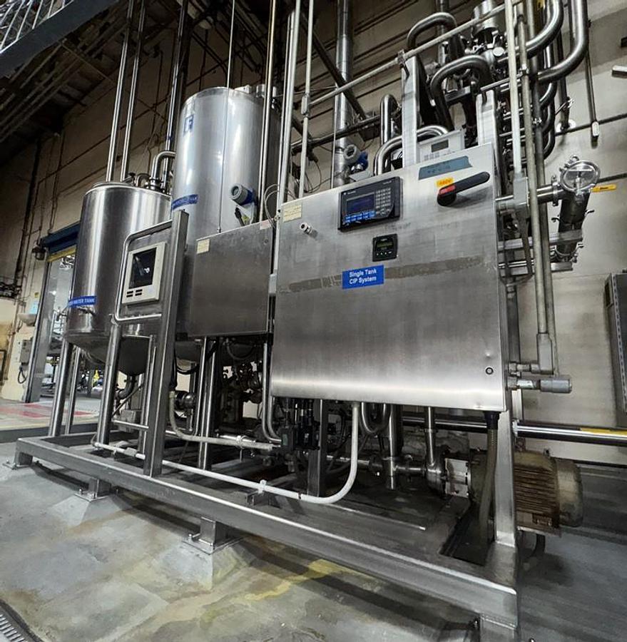 Used CIP, Quantum Solutions, (2) Feldmeier Tanks 450 & 300 Gallon, Heat Exchanger, 10 HP Pump, #5991627