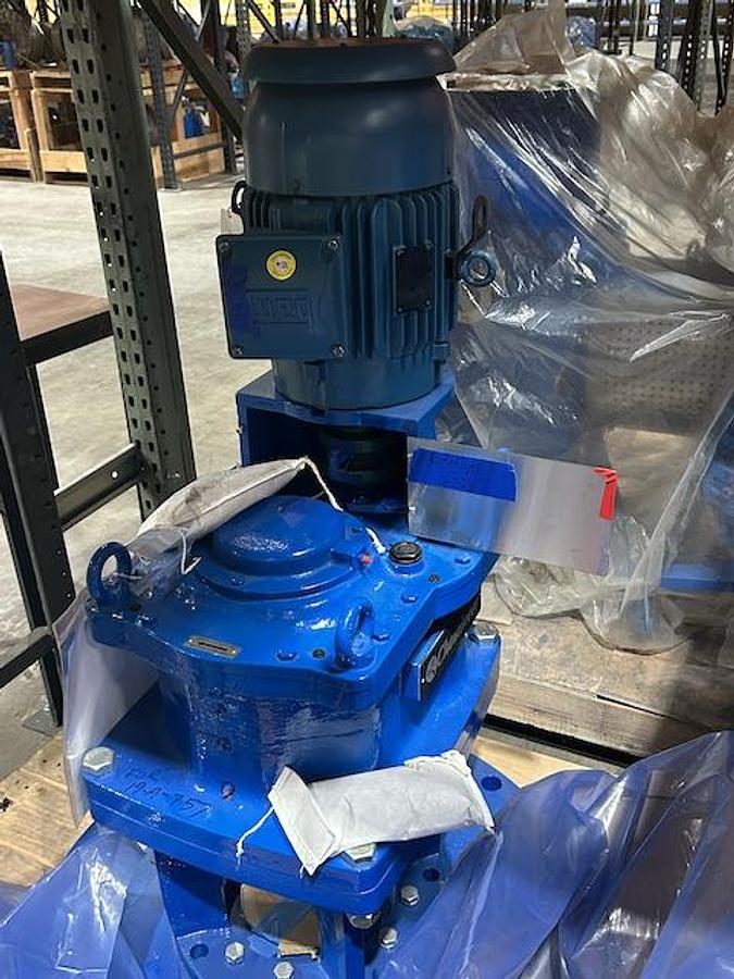 Used Reactor, 20,000 Gallon, 304L Stainless Steel, Equipromex, Vertical, Continuous Bleacher, 50 PSI/FV, 316L SS Coil, Agitated, Unused, #5991586