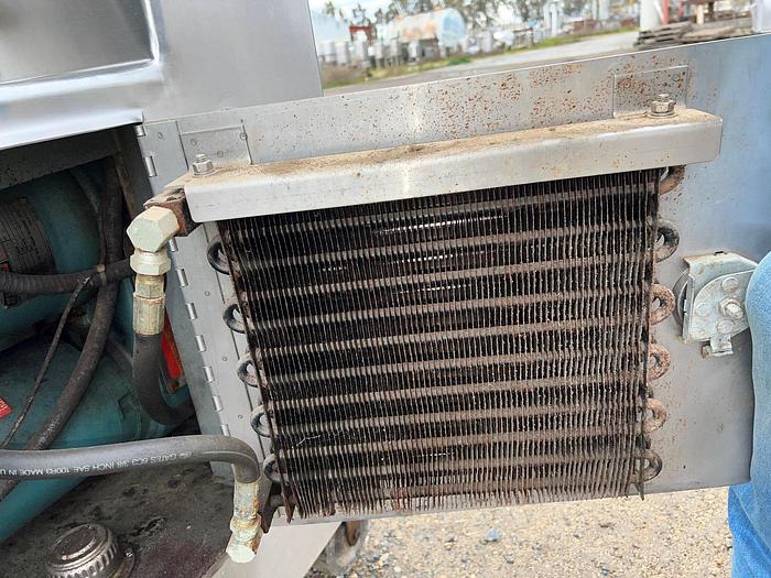 Used Feeder, Screw, 4" x 20", S/st, APV Crepaco, Model S430, Fruit Feeder #S744990