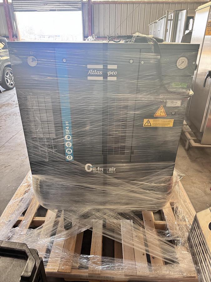 Used Air Compressor, 5 H, Oil-Free, 14.2 CFM, 112 PSI, Atlas Copco SF4 FF, #5991983