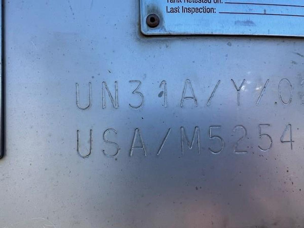 Used Tank, 330 Gallon, S/st, 40 PSI, Sharpsville, DT/DB #5991410