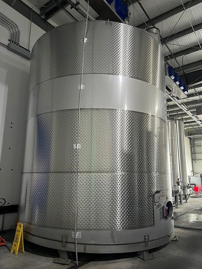 Used Tank, 26,000 Gallon, 304 Stainless Steel, Jacketed, 15'9" x 18' Straight Side, #5991778