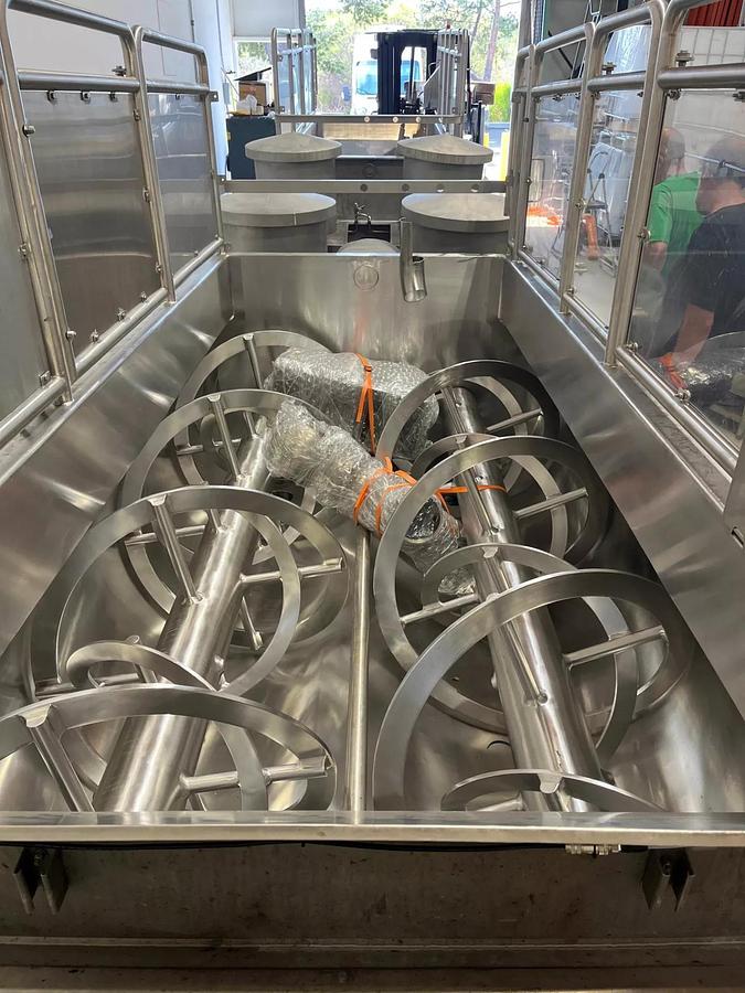 Used Mixer, Ribbon, 7500 LB (1100 Gallon), Dual Shaft Ribbon, Jacketed, #5991749