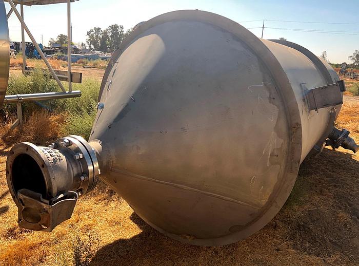 Used Tank, 2,000 Gallon, 150 PSI, 304L Stainless Steel, Hahn & Clay - #S745288