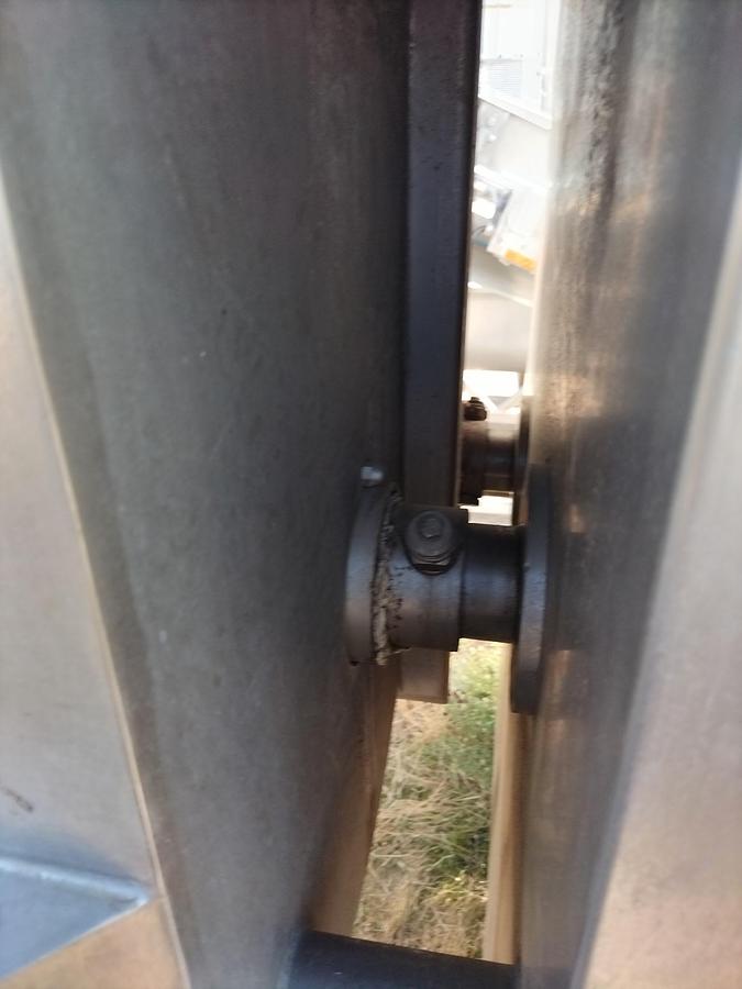 Used Mixer, Paddle, 75 CF, Stainless Steel, 30 HP