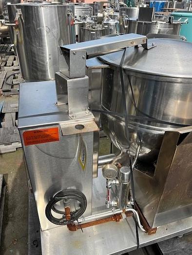 Used Kettle, 40 Gallon, Groen, Mdl DHT-40, Tilt, Gas-Fired, Self Contained #S745090