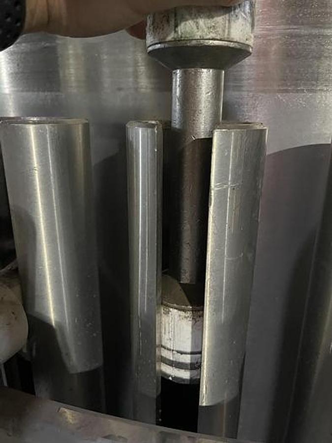 Used Filler, Piston, 40-Head, Rotary Piston Filler, Zacmi , Model 0295/40/3, #5991916