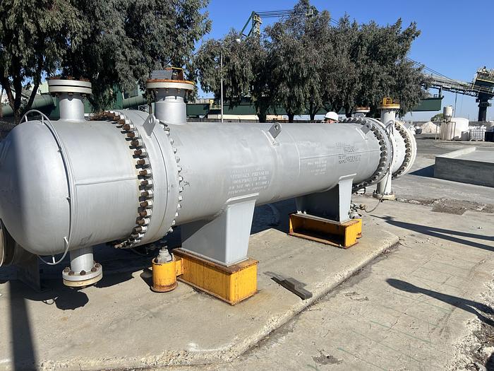 Used Heat Exchanger, Shell & Tube, 975 SF, Ilsung, 8 Pass, C/St